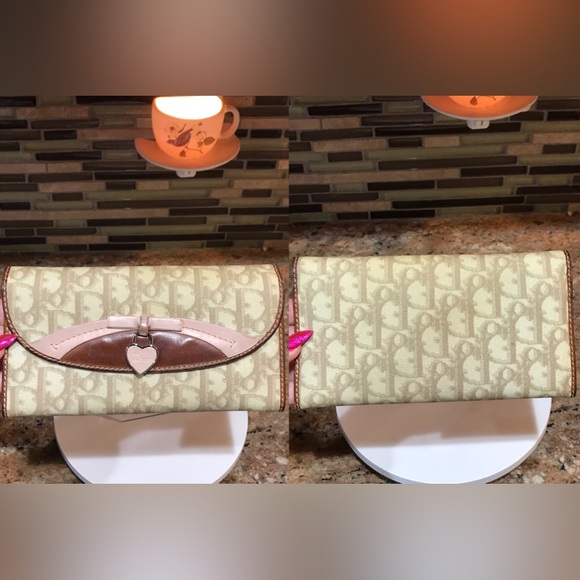 DIOR Trotter Heart PVC Leather Continental Wallet 😍❤️‍🔥🔥 - Picture 8 of 17